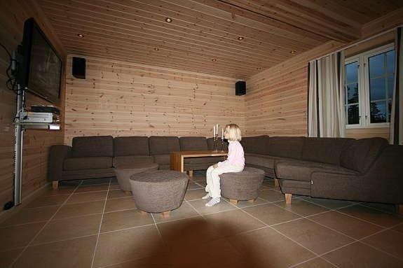 Flott Utleiehytte Pa Gautefall Treungen Esterno foto